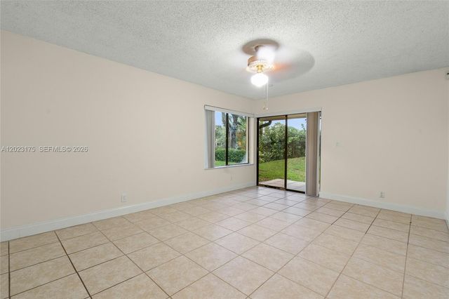 9367 SW 1st Street 808, Plantation, FL 33324