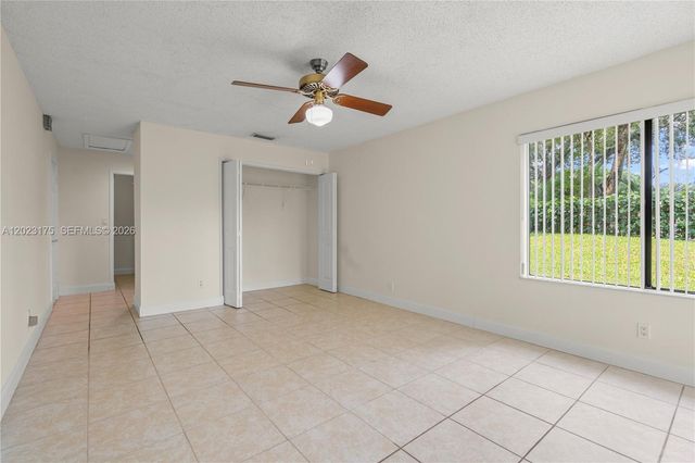 9367 SW 1st Street 808, Plantation, FL 33324