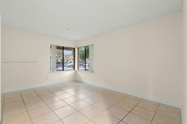 9367 SW 1st Street 808, Plantation, FL 33324