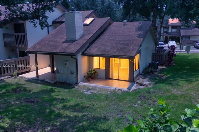 9367 SW 1st Street 808, Plantation, FL 33324