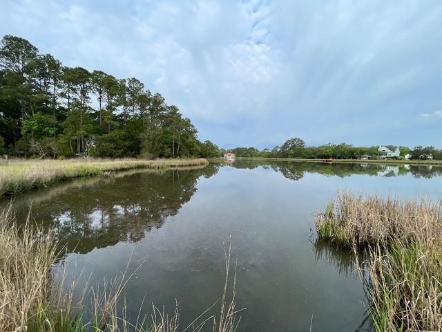 15 B Beagle Club Road, Meggett, SC 29449