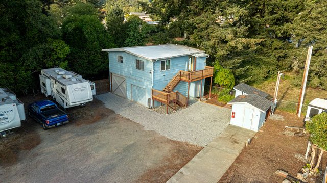 97799 Hanscam Lane, Brookings, OR 97415