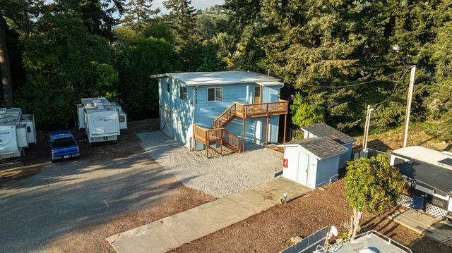 97799 Hanscam Lane, Brookings, OR 97415