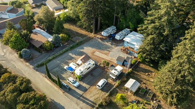 97799 Hanscam Lane, Brookings, OR 97415
