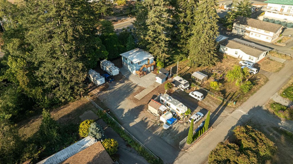 97799 Hanscam Lane, Brookings, OR 97415