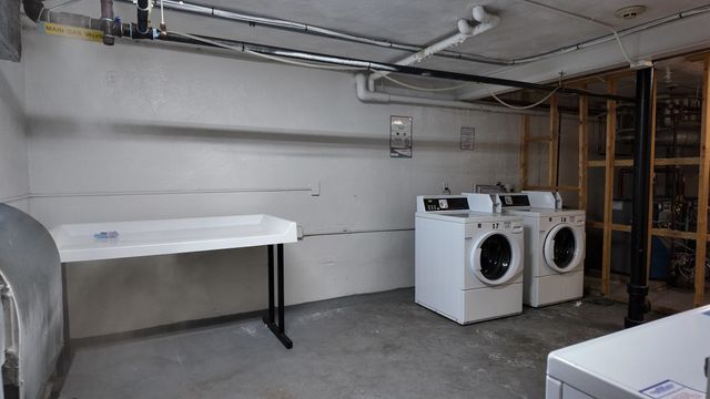 99 Cluff Crossing Rd Apt E9, Salem, NH 03079