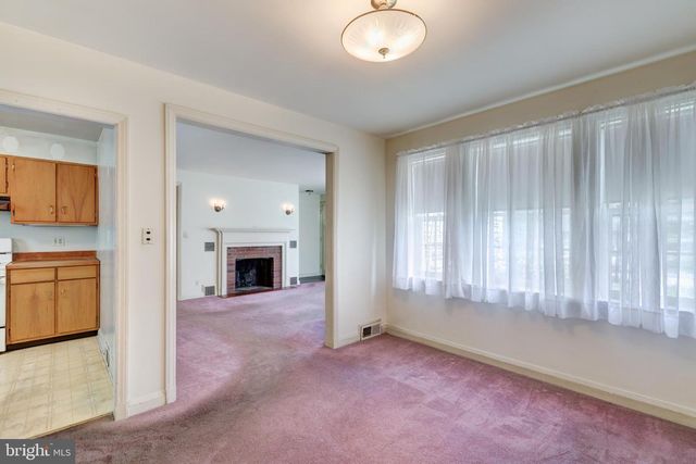 8407 LIBERTY RD, Baltimore, MD 21244