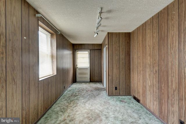 8407 LIBERTY RD, Baltimore, MD 21244