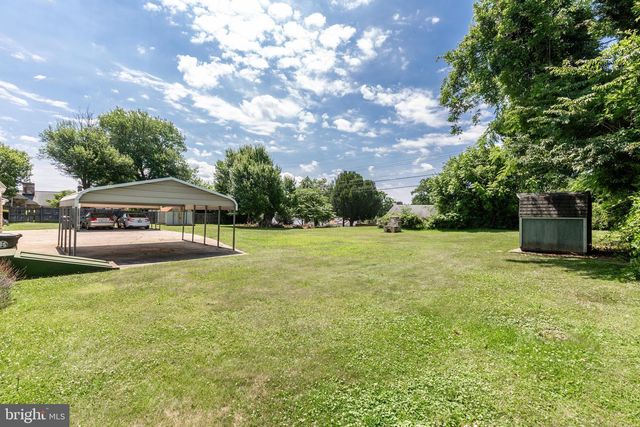 8407 LIBERTY RD, Baltimore, MD 21244