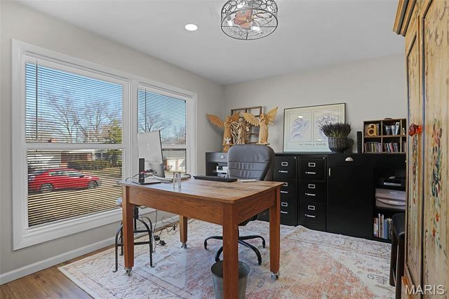 1233 Hudson Hills Drive, St Louis, MO 63135