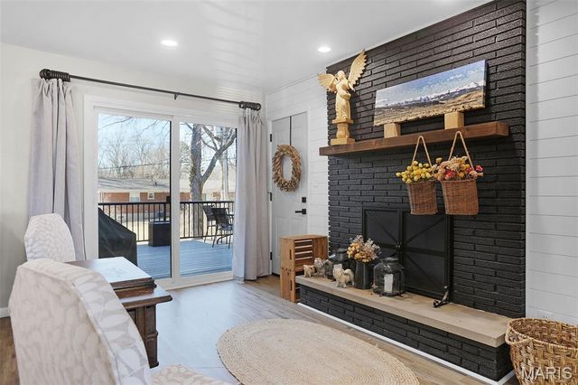 1233 Hudson Hills Drive, St Louis, MO 63135