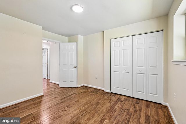 18328 SHARON RD, Triangle, VA 22172
