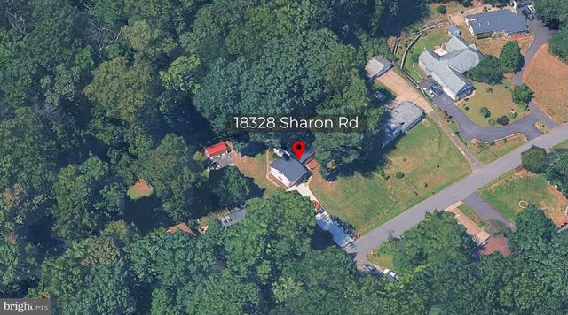 18328 SHARON RD, Triangle, VA 22172