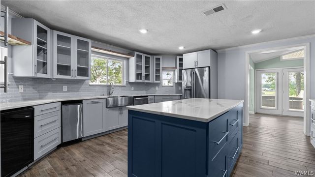 15029 Carmen Drive, Northport, AL 35475