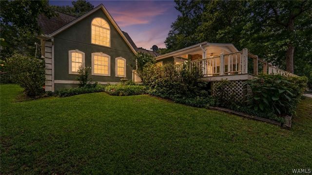 15029 Carmen Drive, Northport, AL 35475