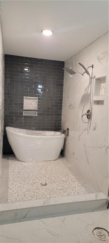 641 Gallbush RD, Chesapeake, VA 23322