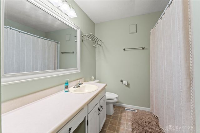 416 Bent Twig Drive, Vandalia, OH 45377