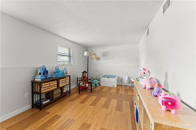 416 Bent Twig Drive, Vandalia, OH 45377
