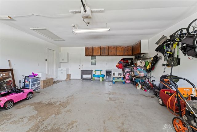 416 Bent Twig Drive, Vandalia, OH 45377
