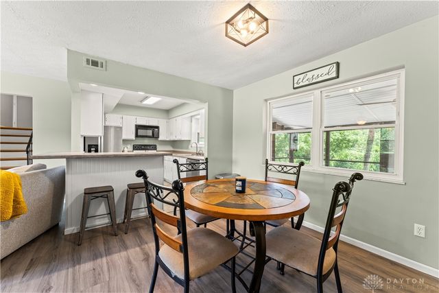 416 Bent Twig Drive, Vandalia, OH 45377