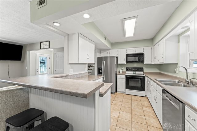 416 Bent Twig Drive, Vandalia, OH 45377
