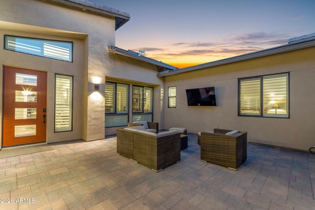 9519 S 13TH Way, Phoenix, AZ 85042