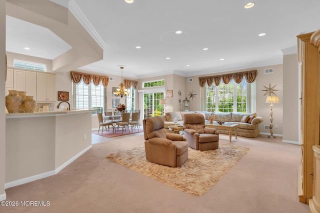 15 Cog Hill Court, Jackson, NJ 08527