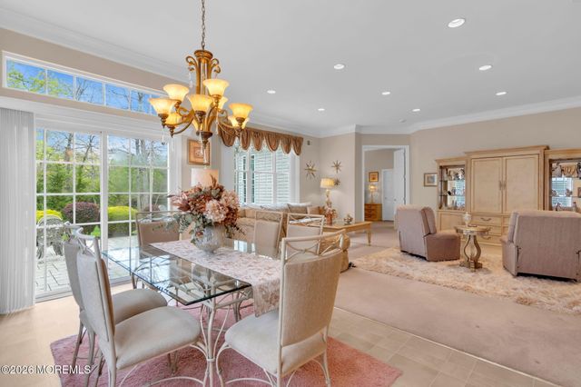 15 Cog Hill Court, Jackson, NJ 08527