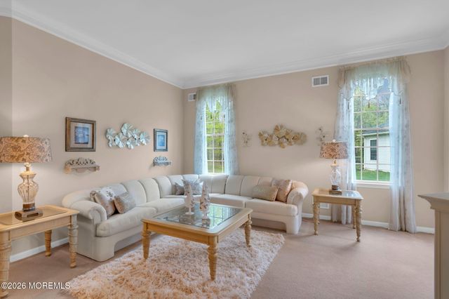 15 Cog Hill Court, Jackson, NJ 08527