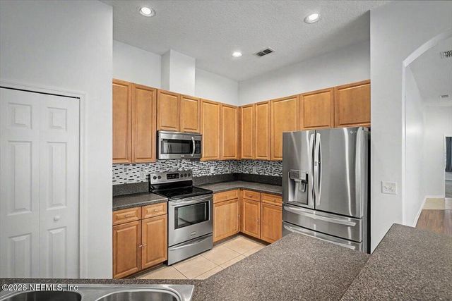 970 MINERAL CREEK Drive, Jacksonville, FL 32225