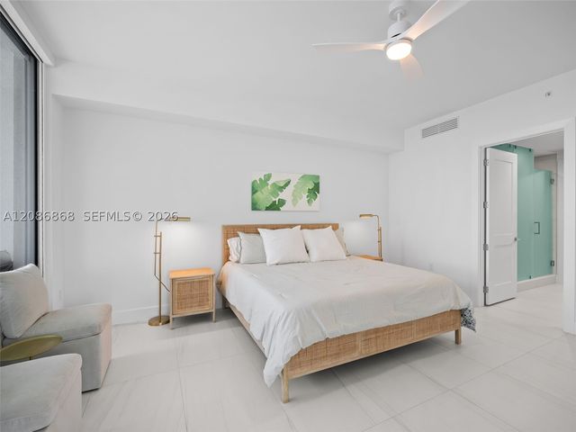 153 N Seabreeze 605-S, Fort Lauderdale, FL 33304