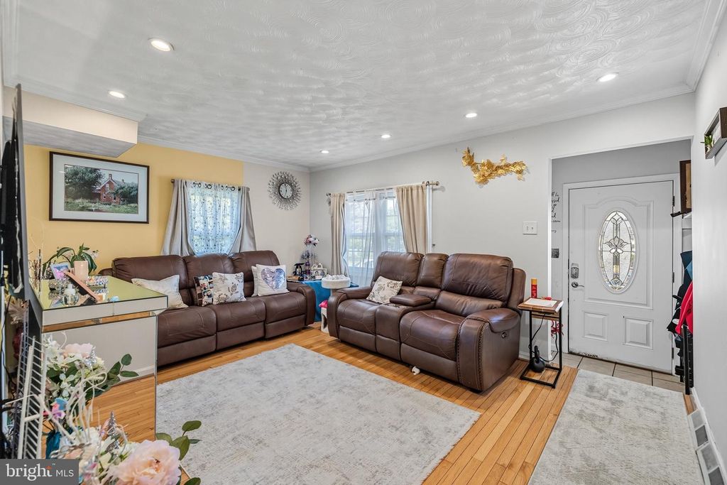 4400 SIGSBEE RD, Silver Spring, MD 20906