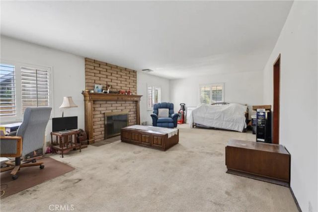 6221 Garfield, Chino, CA 91710