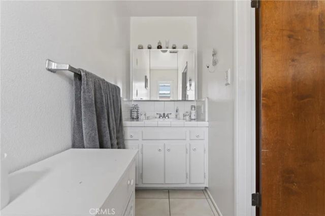 6221 Garfield, Chino, CA 91710