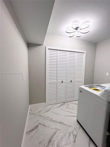 4940 E Sabal Palm Boulevard 312, Tamarac, FL 33319
