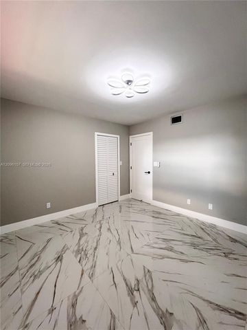 4940 E Sabal Palm Boulevard 312, Tamarac, FL 33319