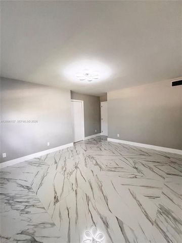 4940 E Sabal Palm Boulevard 312, Tamarac, FL 33319