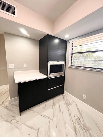 4940 E Sabal Palm Boulevard 312, Tamarac, FL 33319