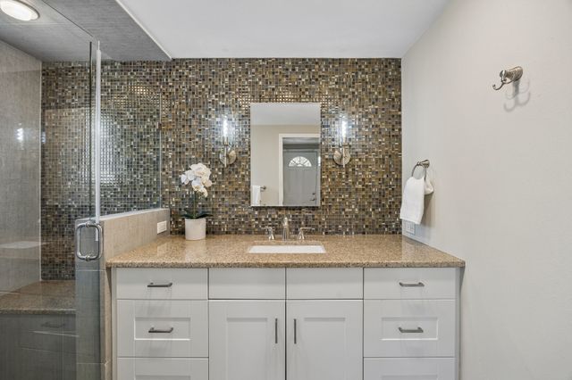 6018 Winton Street, Dallas, TX 75206