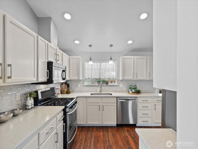 8115 80th Drive NE, Marysville, WA 98270
