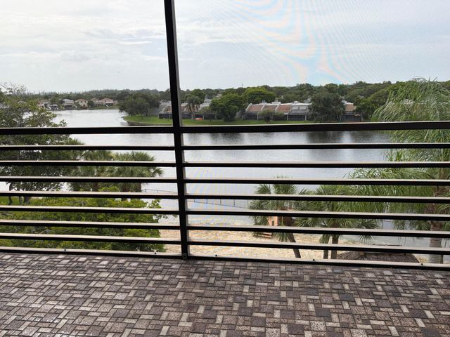 1101 COLONY POINT Circle 506, Pembroke Pines, FL 33026