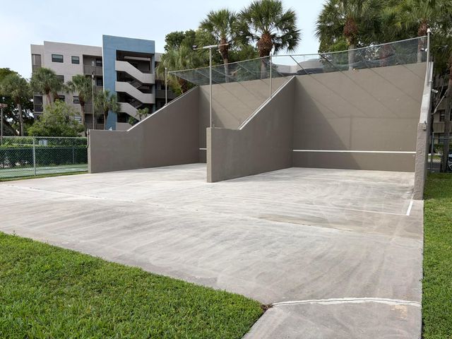 1101 COLONY POINT Circle 506, Pembroke Pines, FL 33026