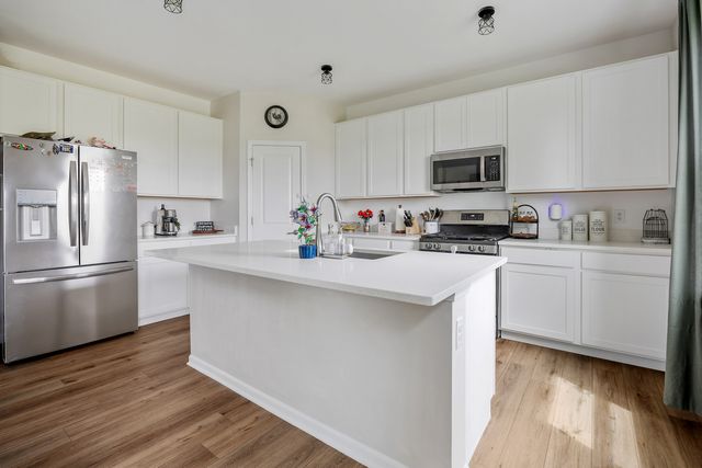 8511 White Oaks Court, Wonder Lake, IL 60097