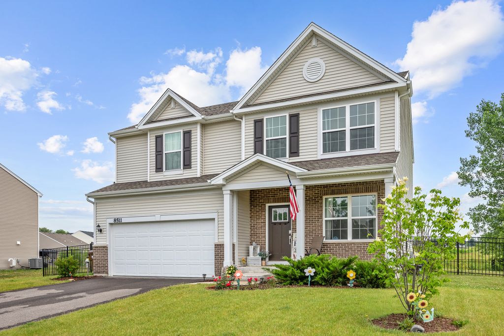 8511 White Oaks Court, Wonder Lake, IL 60097
