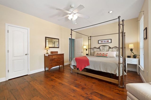 19045 Venture DR, Point Venture, TX 78645