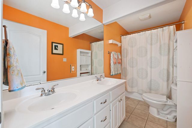 19045 Venture DR, Point Venture, TX 78645