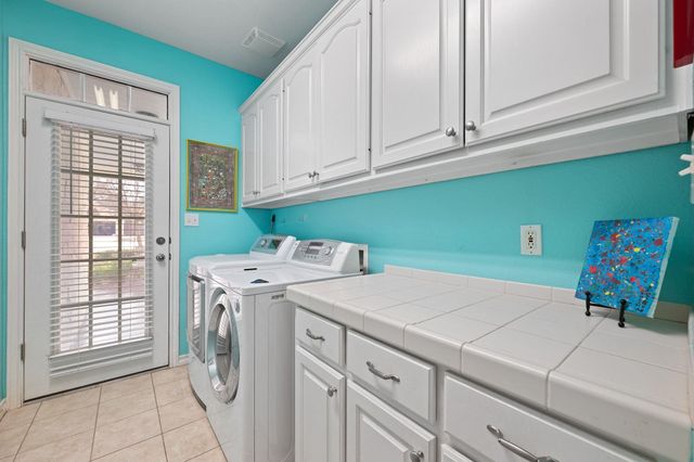 19045 Venture DR, Point Venture, TX 78645