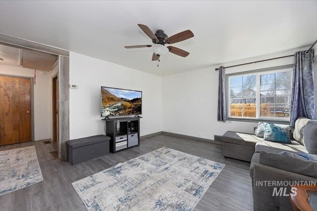 160 Ash Street, Twin Falls, ID 83301