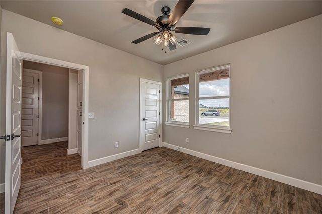 8664 Rip Way, El Reno, OK 73036