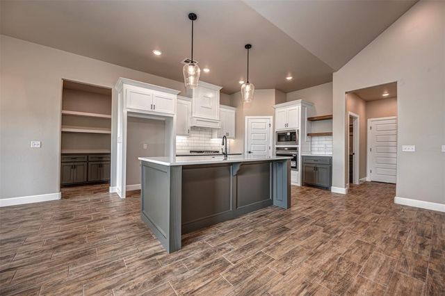 8664 Rip Way, El Reno, OK 73036